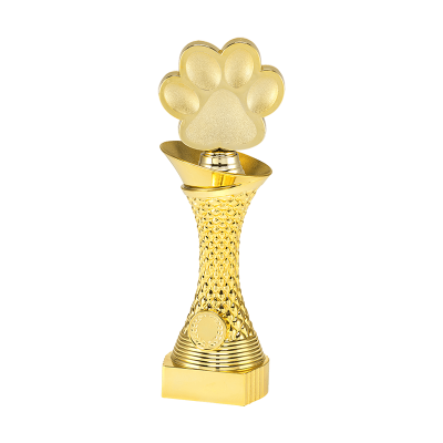 Trofee Nick hondenpoot